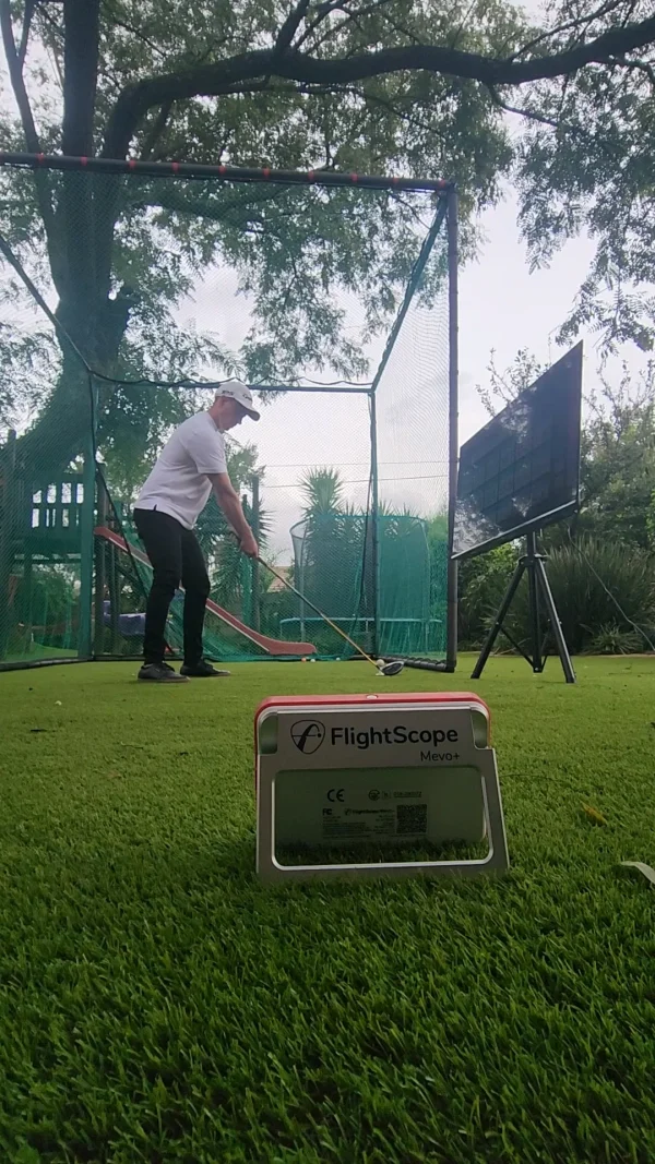 MoveGolf Outdoor Enclosure - Image 2