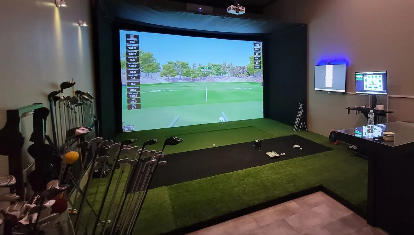movegolf simulator banner