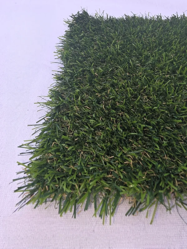 Standard Green 20MM pile height - Image 4